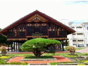 Mengenal Rumah Adat Tradisional Aceh Krong Bade
