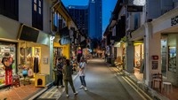 Kembali menjalankan lockdown, bagaimana kondisi ekonomi Singapura sejauh ini? Ekonomi Singapura mengalami pertumbuhan pada laju tercepat pada kuartal pertama 2021. Foto: Getty Images/Ore Huiying