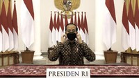 Angin segar berhembus dari Istana kala Presiden Jokowi menyebut bakal melonggarkan pengetatan atau relaksasi secara bertahap pada 26 Juli jika tren kasus COVID-19 menurun. ANTARA FOTO/Biro Pers Sekretariat Presiden/Handout.