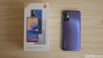 Redmi Note 10 5G memiliki spesifikasi yang mirip seperti Poco M3 Pro. Ponsel ini memiliki layar berukuran 6,5 inch, refresh rate 90Hz, dan mengusung chipset Dimensity 700. Foto: detikINET/Anggoro Suryo Jati