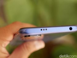 Unboxing Redmi Note 10 5G, HP 5G Murah dari Xiaomi