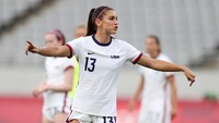 Pertama, Alex Morgan dari Amerika Serikat. Morgan adalah salah satu pemain senior yang dipanggil membela timnas putri AS di Olimpiade Tokyo.