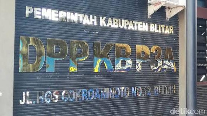 Dalam data dari Dinas Pengendalian Penduduk, KB, Pemberdayaan Perempuan dan Perlindungan Anak (DPPKBP3A) Pemkab Blitar, sejak Januari sampai Juni 2021 ada 29 kasus di mana anak menjadi korbannya.