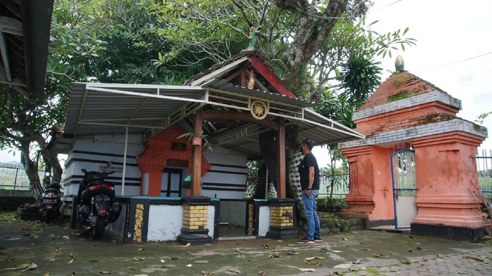 Kisah Terpendam di Kubur Jago Mojokerto, Ayam Dierami Ular Menangkan Sayembara Majapahit