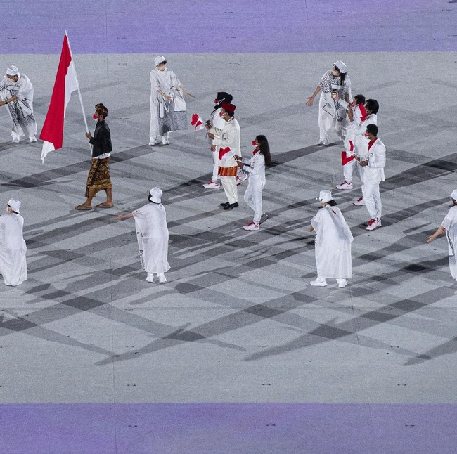 “Bisa mewakili Indonesia di Olimpiade dan membawa bendera Merah Putih adalah kehormatan bagi saya dan tentunya ini momentum untuk memperkenalkan surfing agar bisa lebih dikenal di Indonesia ,” kata Rio, seperti dikutip dari situs Kemenpora. Foto: ANTARA FOTO/SIGID KURNIAWAN