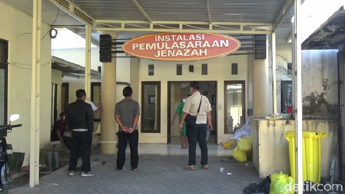 pembunuhan di lumajang