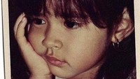 Kalau ini foto Raisa dengan gaya melamun. Foto: dok Twitter Raisa