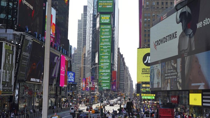 Kasus Corona (COVID-19) varian Delta tengah melonjak di Amerika Serikat. Pejabat dan anggota parlemen Partai Republik lantas menyerukan warga divaksinasi.