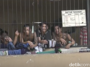 Penuh Sesaknya Ruang Tahanan Polrestabes Semarang di Tengah Pandemi