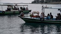 Pada dasarnya sasaran vaksinasi secara kuantitatif bagi masyarakat pesisir yang masuk dalam wilayah binaan TNI AL meliputi kawasan pelabuhan yang ada diwilayah Jakarta Utara dan masyarakat pesisir yang masuk dalam wilayah binaan potensi maritim.