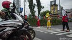 Seruan Vaksin dari Para Badut di Kota Belimbing