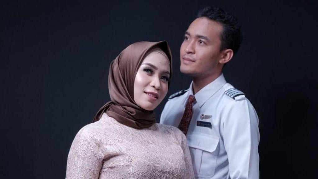 Viral Bikin Heboh Istri Hamil Grebek Suami di Kamar Bersama Pelakor