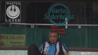 Insentif usaha mikro Rp 1,2 juta setara dengan bantuan BPUM yang jumlahnya 3 juta (pelaku usaha), di mana yang Rp 1,2 juta ini (untuk) 1 juta usaha mikro kecil, antara lain warung warteg dan PKL. Nanti pelaksanaannya dilakukan TNI-Polri.