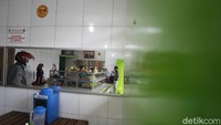 BLT warteg ini masuk dalam program insentif pelaku usaha mikro. Besaran bantuannya mencapai Rp 1,2 juta, yang ditargetkan untuk 1 juta pelaku usaha mikro.