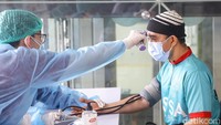 Program tersebut dilaksanakan pada 22-24 Juli 2021 untuk vaksinasi dosis pertama, yang diselenggarakan dari pukul 08.00-15.00 WIB