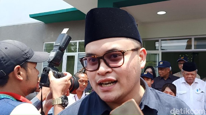 Bupati Kediri Hanindhito Himawan Pramana