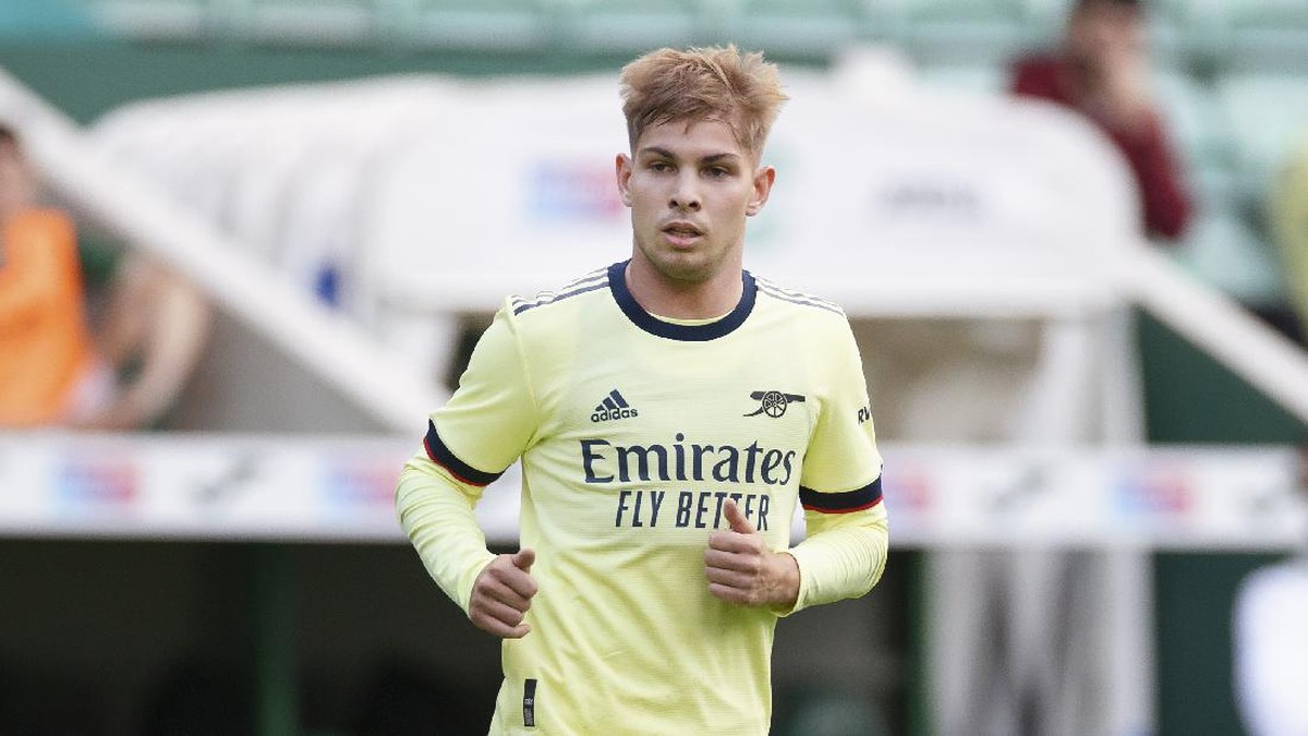 Emile Smith Rowe pakai nomor 10 di Arsenal. (Foto: Getty Images/Steve  Welsh)