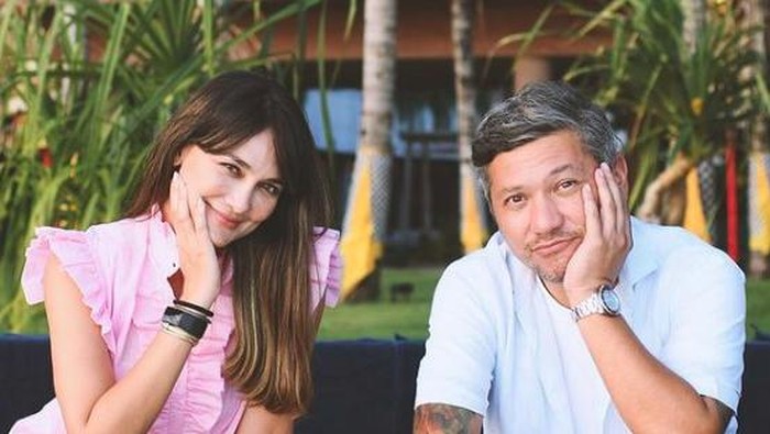 Gading Marten dengan Luna Maya
