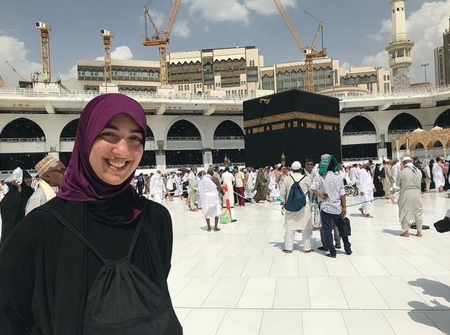 Inilah penampilan cantik wanita muslim itu saat mengenakan hijab. Foto: dok. Instagram/@hadiahosny