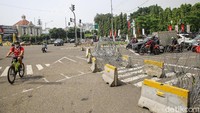 Namun hingga siang ini tidak tampak massa yang akan melakukan aksi.