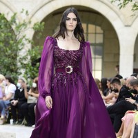 Fashion show Zuhair Murad Couture Haute Couture Fall/Winter 2021/2022 di Paris Fashion Week, Paris, Prancis, 7 Juli 2021.  Foto: Kristy Sparow/Getty Images.