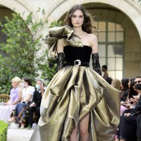 Fashion show Zuhair Murad Couture Haute Couture Fall/Winter 2021/2022 di Paris Fashion Week, Paris, Prancis, 7 Juli 2021. Foto: Kristy Sparow/Getty Images.
