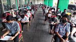 Anak-anak Antusias Ikut Vaksinasi COVID-19