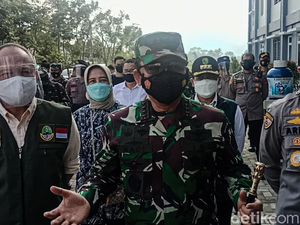 Panglima TNI Tinjau Wisma Atlet Si Jalak Harupat, Bahas Isolasi Terpusat