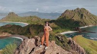 Hal tersebut dikarenakan dirinya yang melakukan pemotretan karakter di sebuah film beberapa waktu lalu. Foto: Instagram Ranti Maria