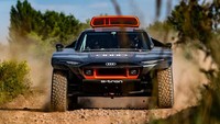Soal motor listrik, Audi mengadopsi milik Audi Formula E 2021 dengan sistem software yang mampu mengatur torsi untuk bisa memenuhi kebutuha pebalap berakselerasi. Dikatakan mobil balap listrik Audi ini akan mampu berlari hingga 671 tenaga kuda. Foto: Audi Communications Motorsport/Audi Communications Motorsport