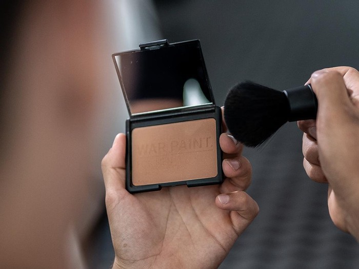 toko makeup pria pertama war paint for men toko makeup pria pertama war paint for men