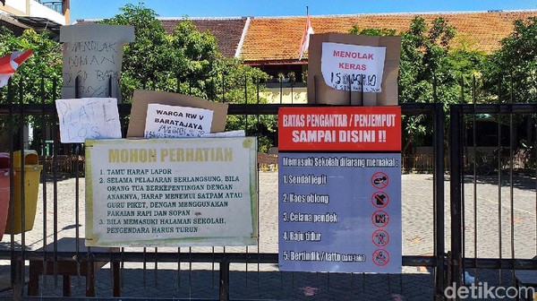 Warga di Surabaya Tolak Sekolah Dijadikan Tempat Isolasi