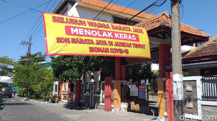 warga surabaya tolak sekolah jadi tempat isolasi pasien covid-19