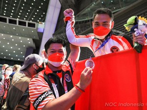 Ucapan Syukur Eko Yuli Irawan Kantongi Perak Olimpiade