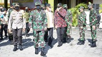 Sementara itu, Panglima TNI Marsekal Hadi Tjahjanto, menyatakan pelaksanaan dan pelayanan isolasi mandiri terpusat yang diinisiasi oleh Pemerintah Kabupaten Sleman tersebut sudah sangat baik.  