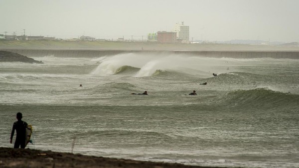 Aspek lainnya, Pantai Tsurigasaki kerap ketempatan menjadi tuan rumah kejuaraan surfing dunia. Salah satunya WQS 6000 yang digelar selama tiga tahun berturut-turut. (Getty Images/Pedro Gomes) Aspek lainnya, Pantai Tsurigasaki kerap ketempatan menjadi tuan rumah kejuaraan surfing dunia. Salah satunya WQS 6000 yang digelar selama tiga tahun berturut-turut. (Getty Images/Pedro Gomes)