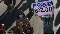 Bolsonaro dan pemerintahannya diduga melakukan korupsi saat pembelian vaksin COVID-19.  