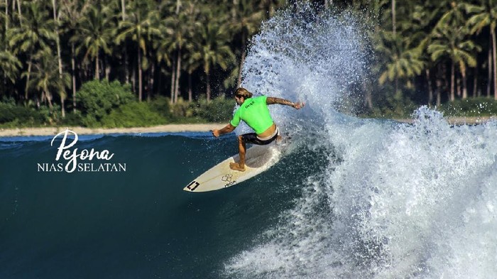 Surfing jadi salah satu cabor baru di Olimpiade Tokyo 2020. Sejumlah pantai di Indonesia ini pun dikenal sebagai surga bagi para pecinta surfing. Penasaran?