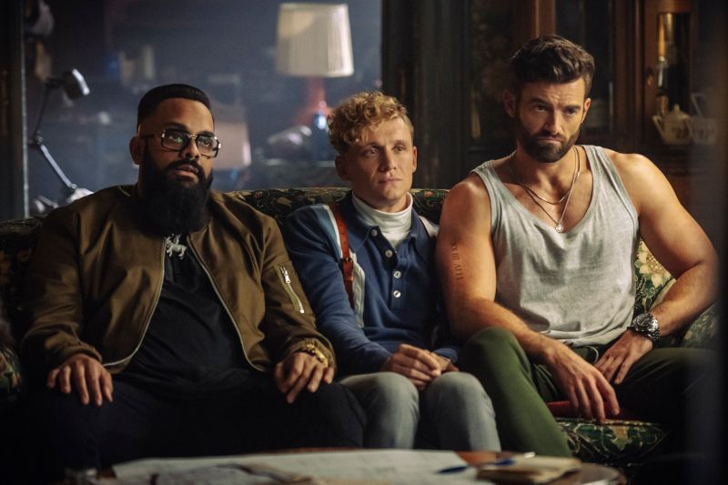 ARMY OF THIEVES (L to R) Matthias Schweighöfer as LUDWIG DIETER in ARMY OF THIEVES. Photo Credit: Stanislav Honzik/Netflix © 2021