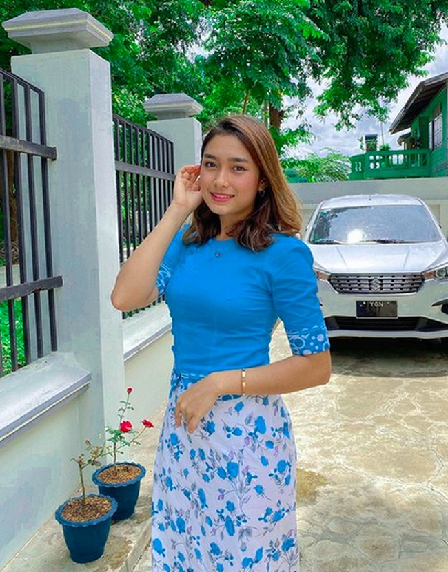 Ayah sebenarnya tidak mau aku jadi atlet badminton karena olahraga ini kurang mendapat dukungan pemerintah. Tapi perlahan aku mulai mengembangkan permainanku, lalu mengikuti turnamen di Thailand, ceritanya seperti dikutip dari situs Olimpiade. (Foto: Instagram/@_thethtarthuzar_)