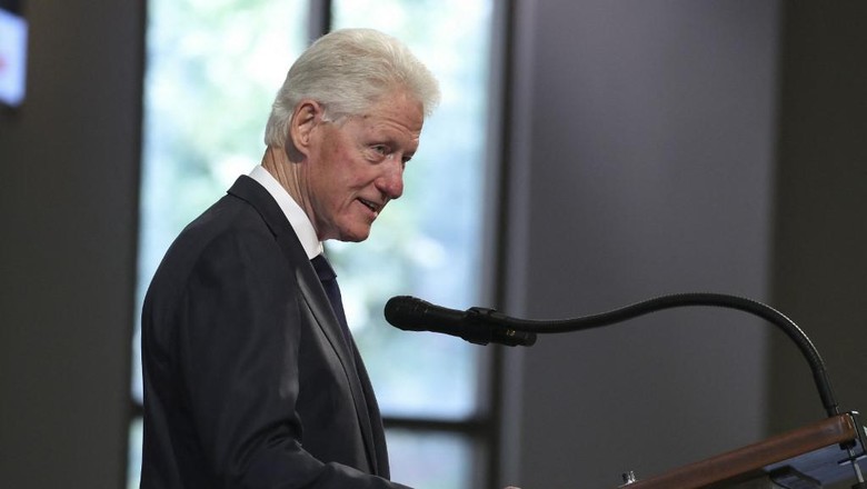 Former US President Bill Clinton addresses the service during the funeral of late Civil Rights leader John Lewis at the State Capitol in Atlanta, Georgia on July 30, 2020. - Lewis, a 17-term Democratic member of the US House of Representatives from the southern state of Georgia, died of pancreatic cancer on July 17 at the age of 80. (Photo by Alyssa Pointer / POOL / AFP) / The erroneous mention[s] appearing in the metadata of this photo by Alyssa Pointer has been modified in AFP systems in the following manner: [late Senator and Civil Rights leader] instead of [late Civil Rights leader]. Please immediately remove the erroneous mention[s] from all your online services and delete it (them) from your servers. If you have been authorized by AFP to distribute it (them) to third parties, please ensure that the same actions are carried out by them. Failure to promptly comply with these instructions will entail liability on your part for any continued or post notification usage. Therefore we thank you very much for all your attention and prompt action. We are sorry for the inconvenience this notification may cause and remain at your disposal for any further information you may require.