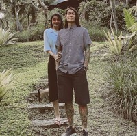 Nyatanya, ucapan Citra tersebut hanyalah guyonan belaka. Pria bernama lengkap Juna Rorimpandey itu kemudian membantah soal kabar dirinya yang telah menikahi Citra. Foto: Instagram