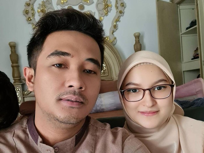 Claudya Harida dan Aswin Yanuar