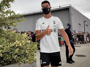Ronaldo Balik ke Juventus, Latihan Perdana Bareng Allegri
