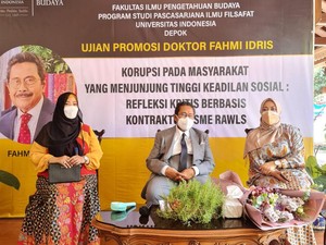 Ujian Disertasi soal Korupsi, Fahmi Idris Raih Gelar Doktor Ilmu Filsafat
