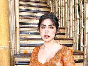Jessica Iskandar Buka-bukaan soal Alasan Dibaptis