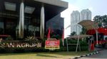 Karangan Bunga untuk Dukung KPK