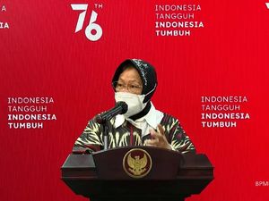 Ada Warga Belum Terima Bansos, Risma: Usulan Penerima dari Daerah