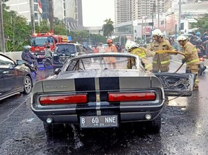Atta Halilintar Tegaskan Mobil Mustang Shelby Terbakar di PI Bukan Miliknya
