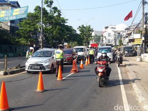 Buruh Bilang PPKM Level 4 Nggak Efektif, Ini Alasannya